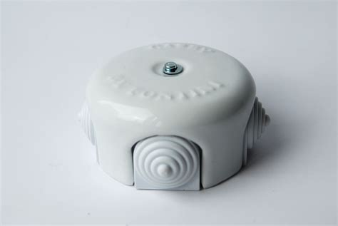 Porcelain junction box 